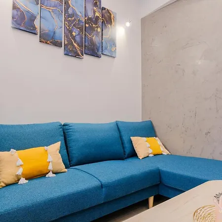 Anemoni Studio Apartment, Vesta Philoxenia Apartment *
